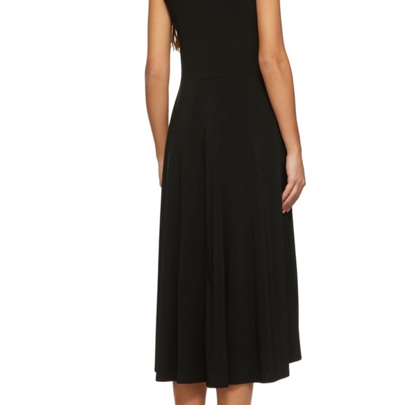 Max Mara Leisure - Picture 4 of 4